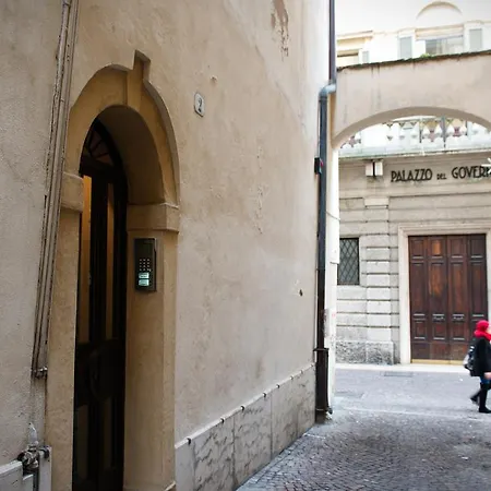 Santa Cecilia * Verona