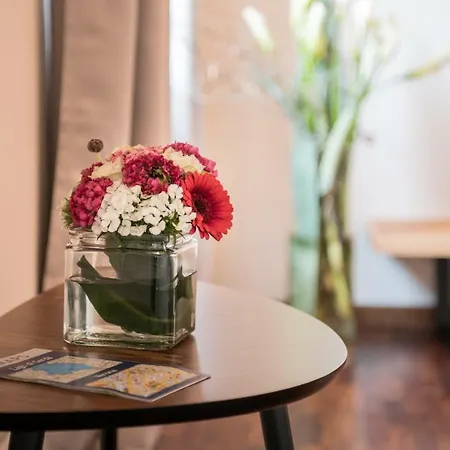 Santa Cecilia Apartment *